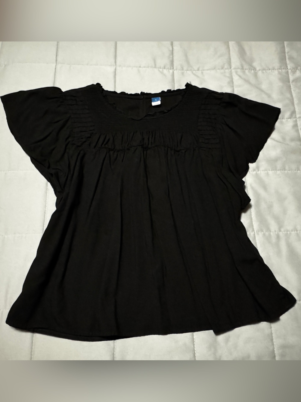 Old Navy Black Short Flutter Sleeve Blouse Size L